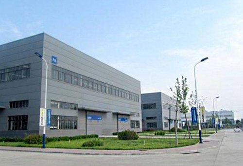 內(nèi)蒙古華電輝騰錫勒風(fēng)電取得風(fēng)機(jī)網(wǎng)罩加工用水洗干燥裝置專(zhuān)利，通過(guò)過(guò)濾網(wǎng)的設(shè)置便于對(duì)清洗時(shí)的雜質(zhì)進(jìn)行過(guò)濾:過(guò)濾網(wǎng)清洗